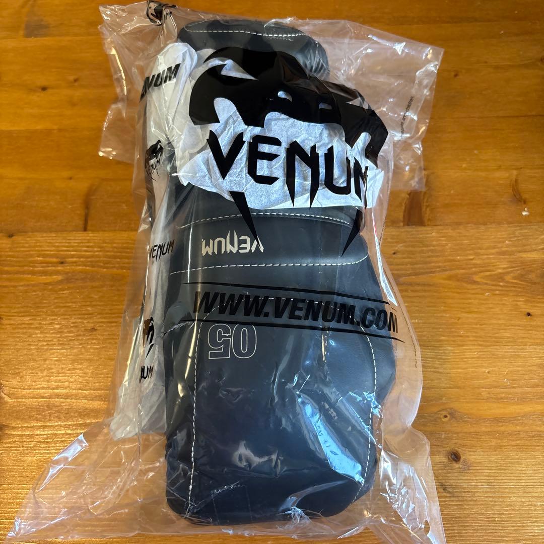 【新品】Venum Impact Evo 8oz ブラック