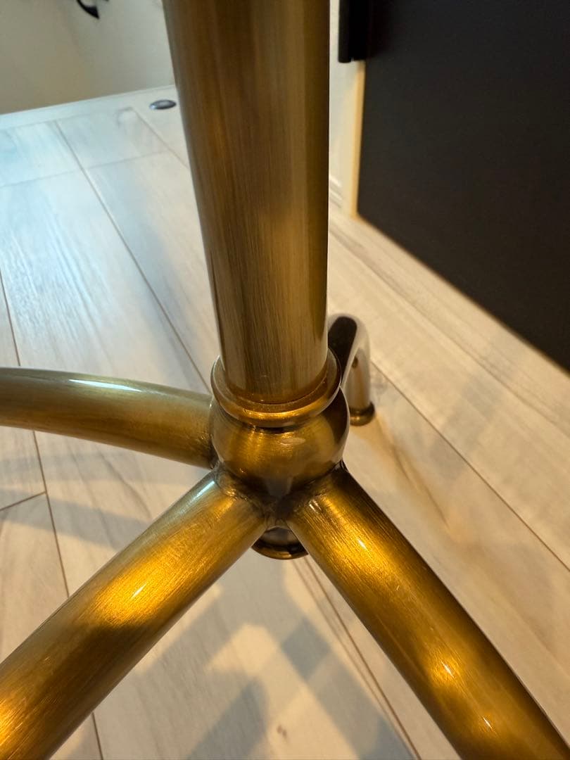 ハンガーラック　傾斜ハンガー　高さ可変　アンティークゴールド②