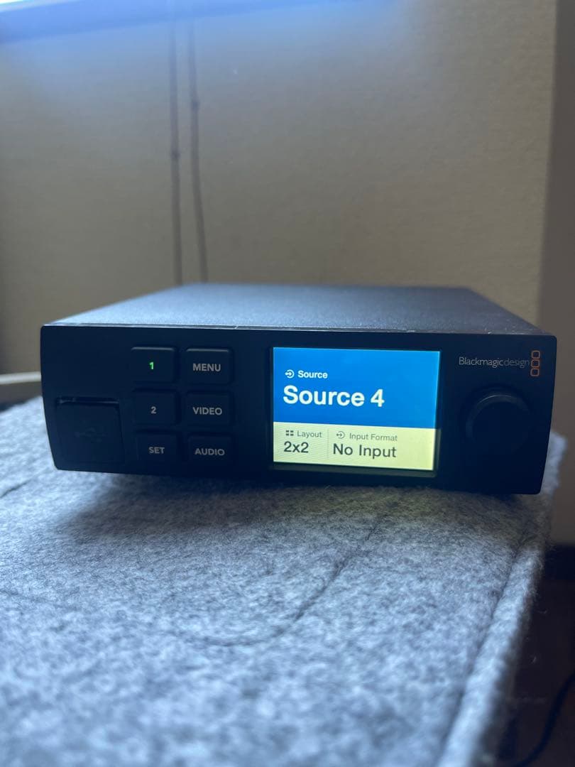 Tomoyuuuu　Blackmagic MultiView 4 ブラック