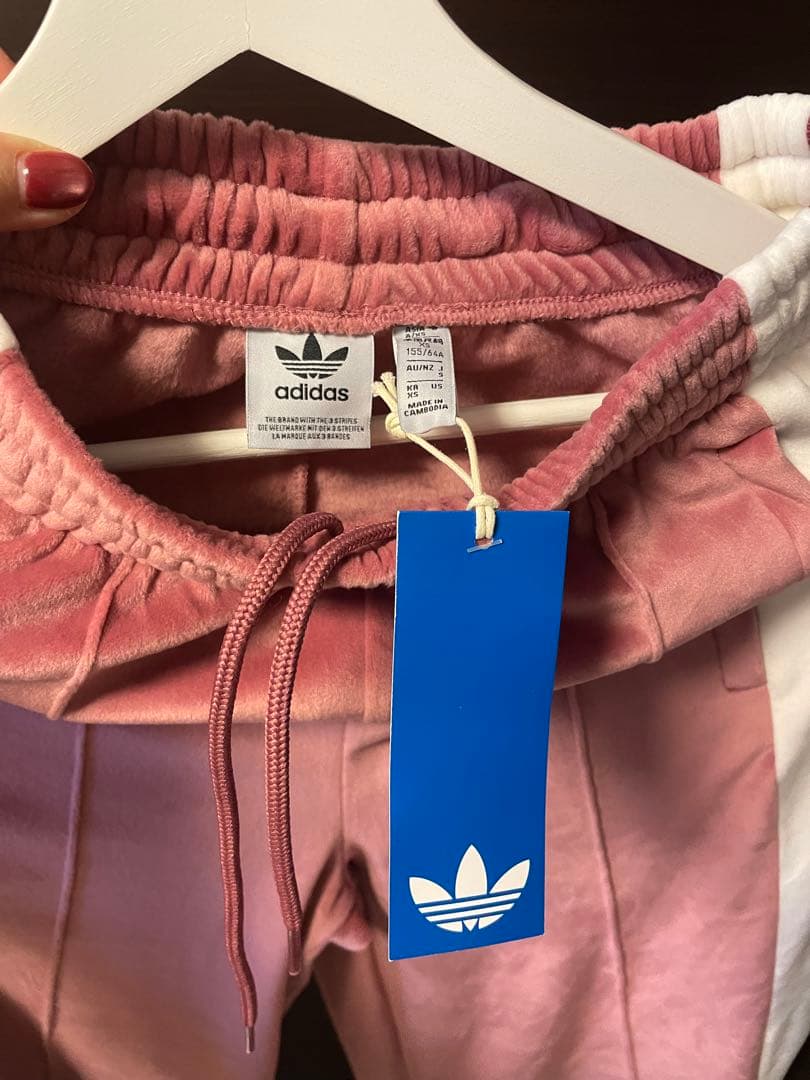 adidas オリジナルス　ベロア　ピンク ストライプ ジャージ パンツSサイズ