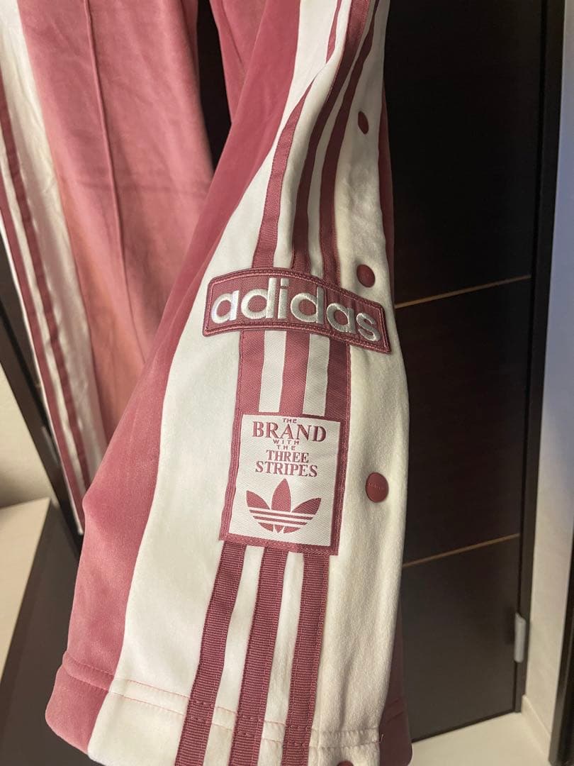 adidas オリジナルス　ベロア　ピンク ストライプ ジャージ パンツSサイズ
