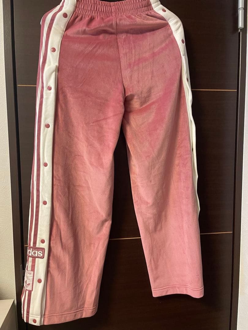 adidas オリジナルス　ベロア　ピンク ストライプ ジャージ パンツSサイズ