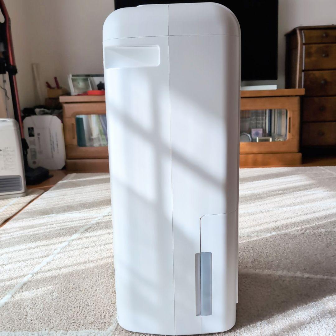 【アイリスオーヤマ】 空気清浄機 衣類乾燥除湿機 IJC-M120-W 展示品