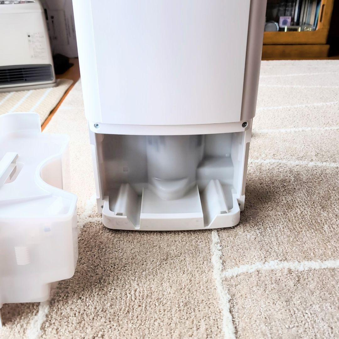 【アイリスオーヤマ】 空気清浄機 衣類乾燥除湿機 IJC-M120-W 展示品