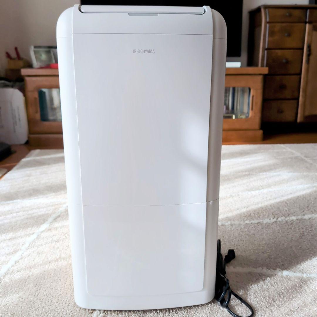 【アイリスオーヤマ】 空気清浄機 衣類乾燥除湿機 IJC-M120-W 展示品
