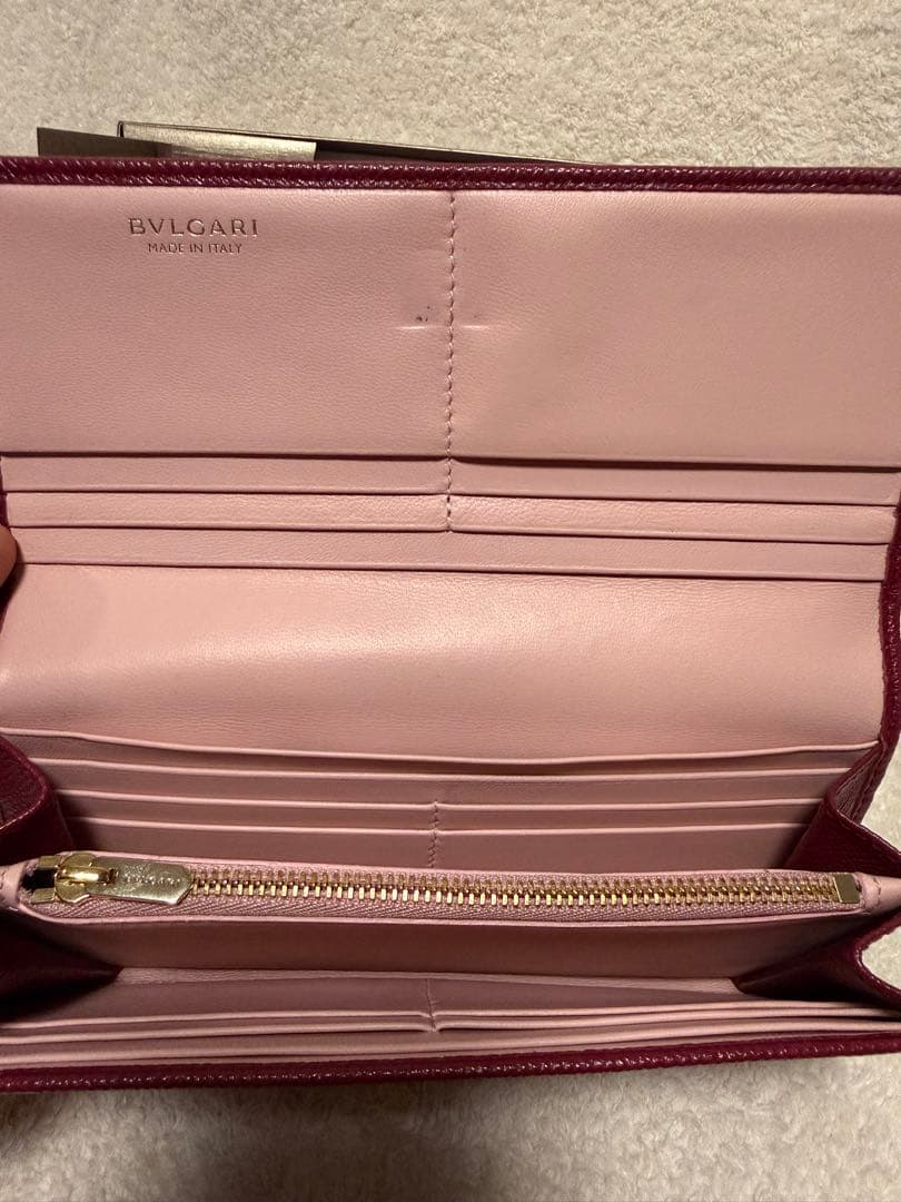 【美品】BVLGARI ブルガリ　バーガンディ 長財布