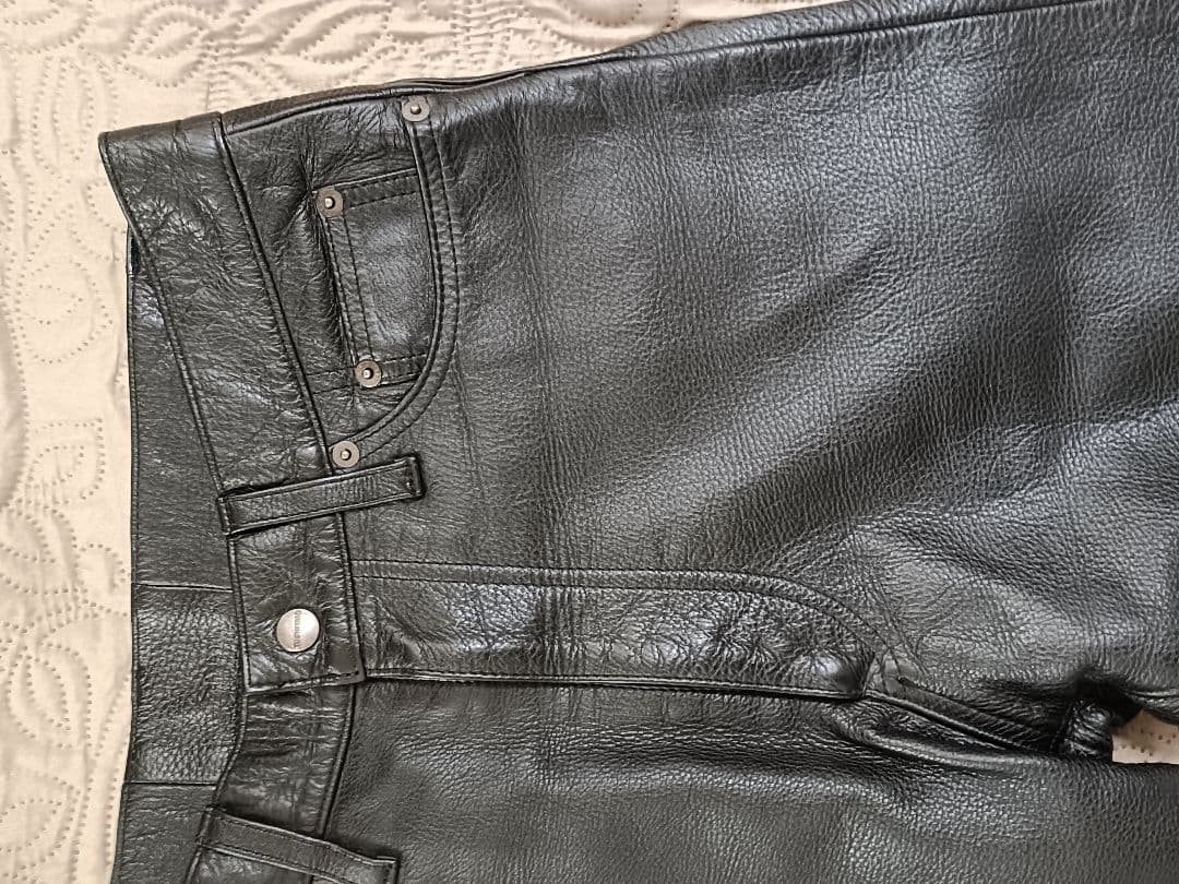 クシタニ 本革 レザーパンツ 　サイズLL