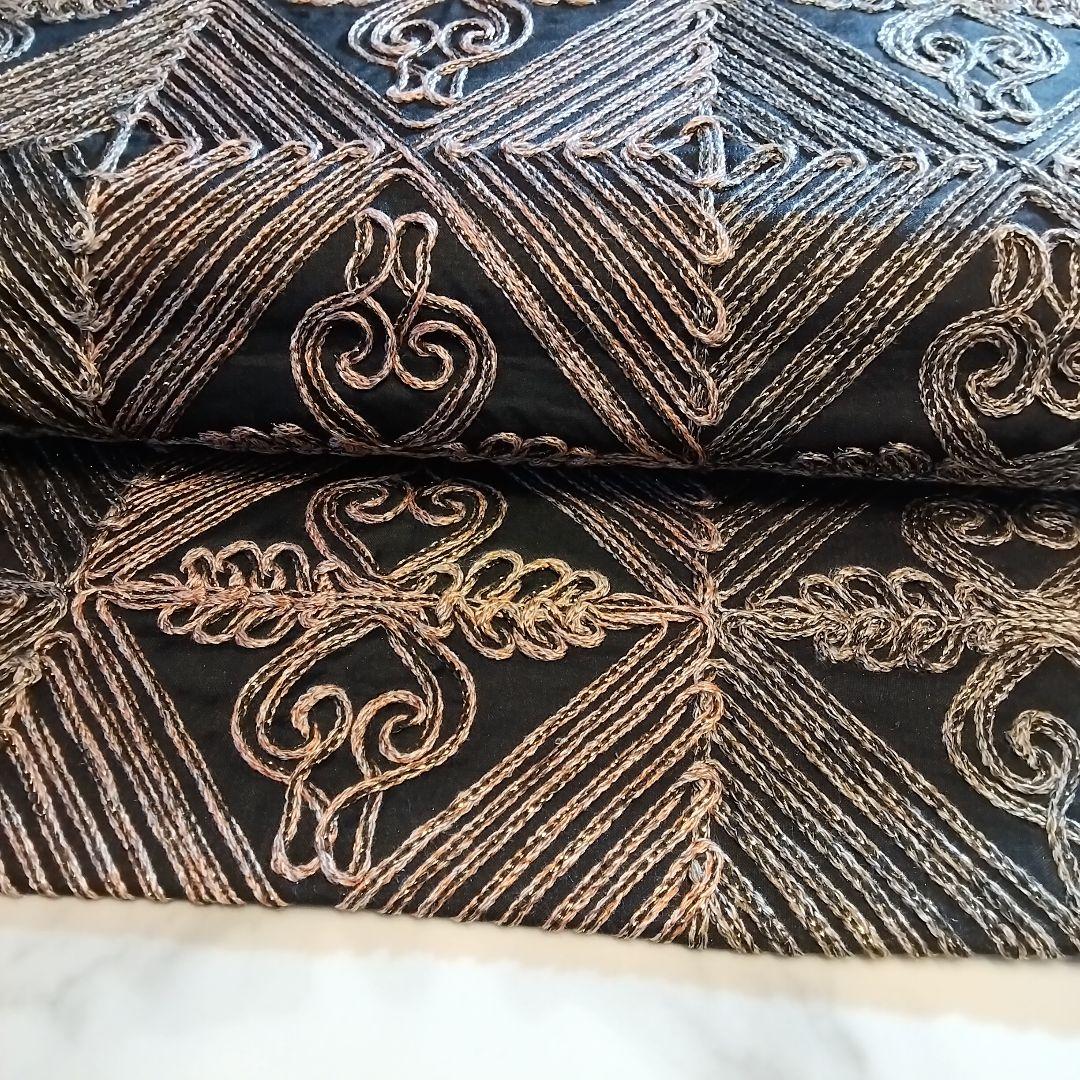 無月袋帯　全通柄　西陣絣シルク100%　無月タグ付き　美品