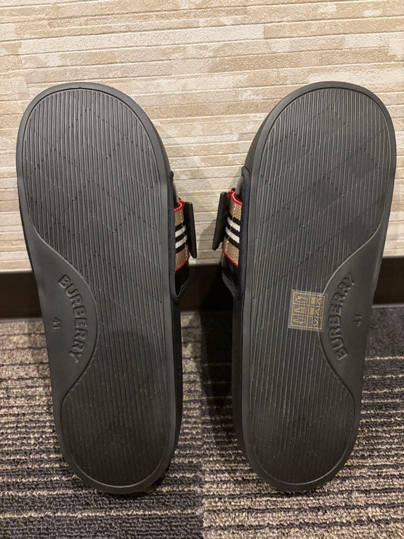 BURBERRY スライドサンダル 保存袋•紙袋•箱付き