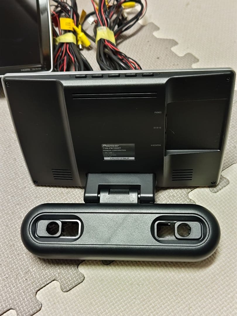 10.1V型ワイドXGAプライベートモニター2台セット TVM-PW1000T