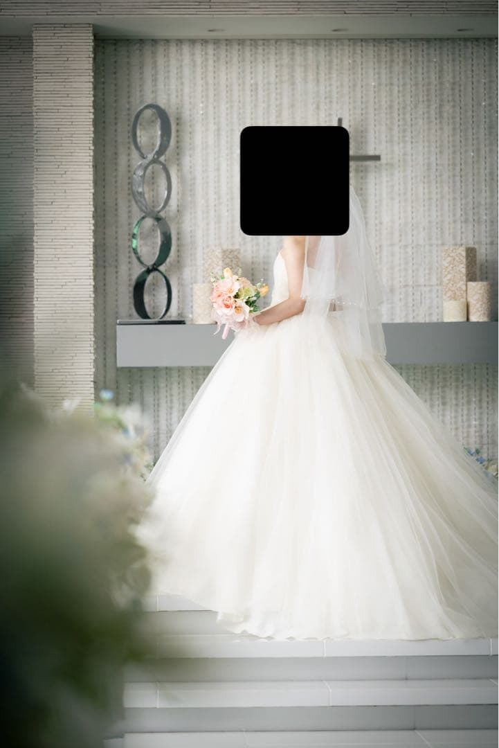 【美品】 アンテプリマ ANT5011 オフホワイト 7S ウェディングドレス