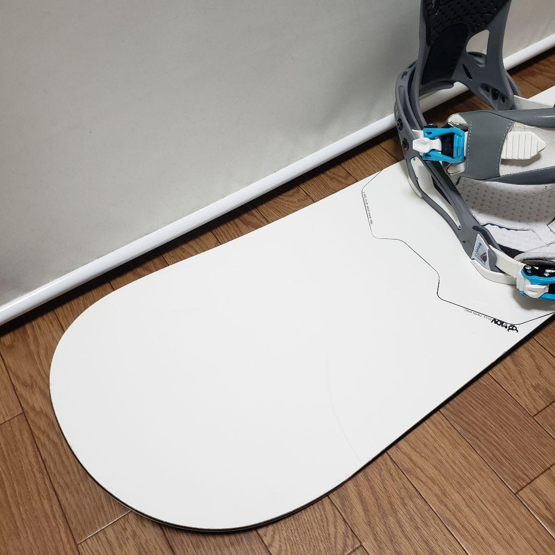 NOVEMBER Artist SALOMON 150cm スノーボードセット