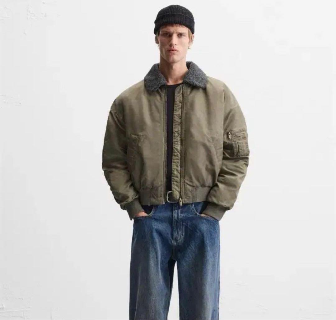 ZARAコントラストカラーボンバージャケット　短丈　　MA-1ブルゾン