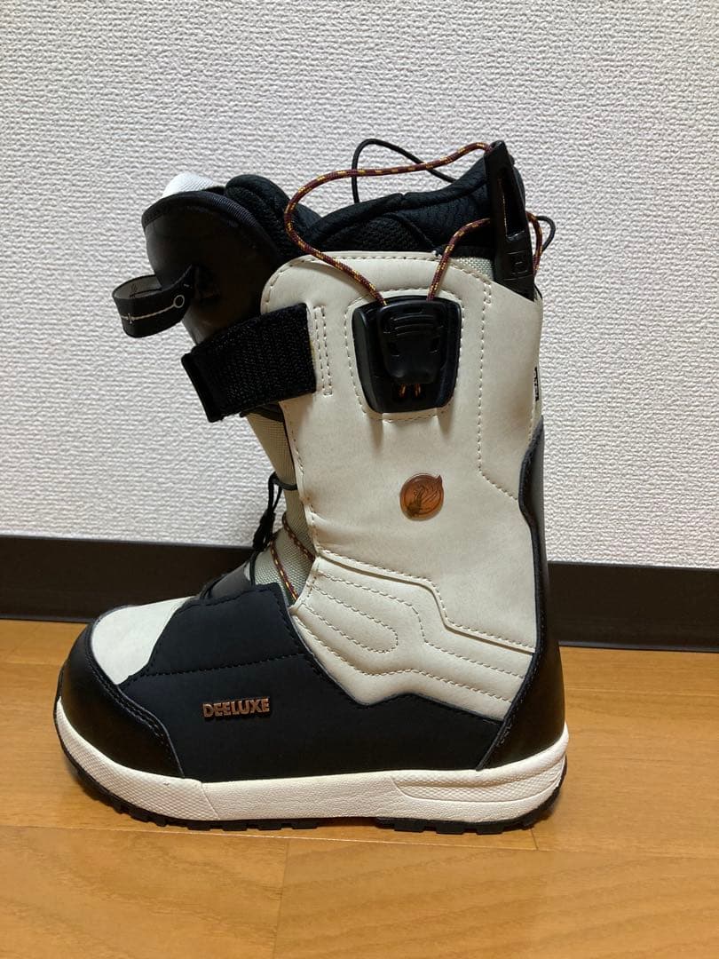 DEELUXE ディーラックス EMPAIRE LARA エンパイア ララ