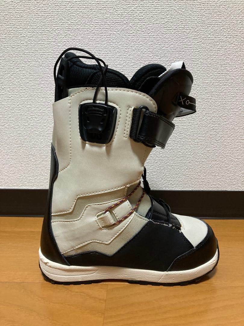 DEELUXE ディーラックス EMPAIRE LARA エンパイア ララ