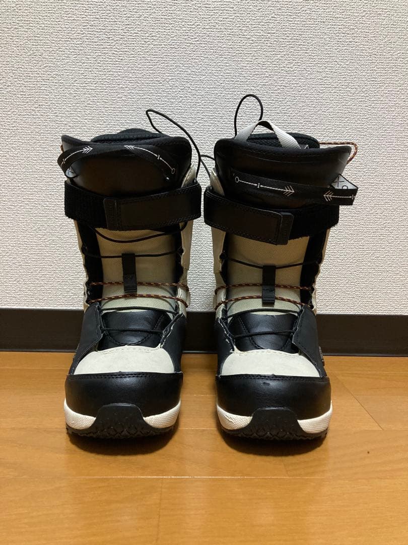 DEELUXE ディーラックス EMPAIRE LARA エンパイア ララ