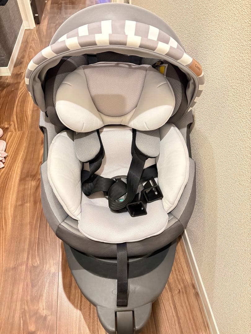 コンビTHE S ISOFIX エッグショック　ZA Combi ザエス