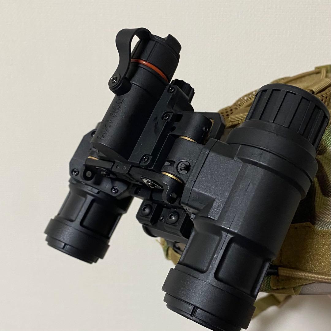 AN/PVS-31 ナイトビジョン セット　ダミー nvg