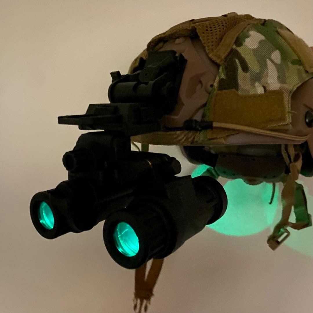 AN/PVS-31 ナイトビジョン セット　ダミー nvg