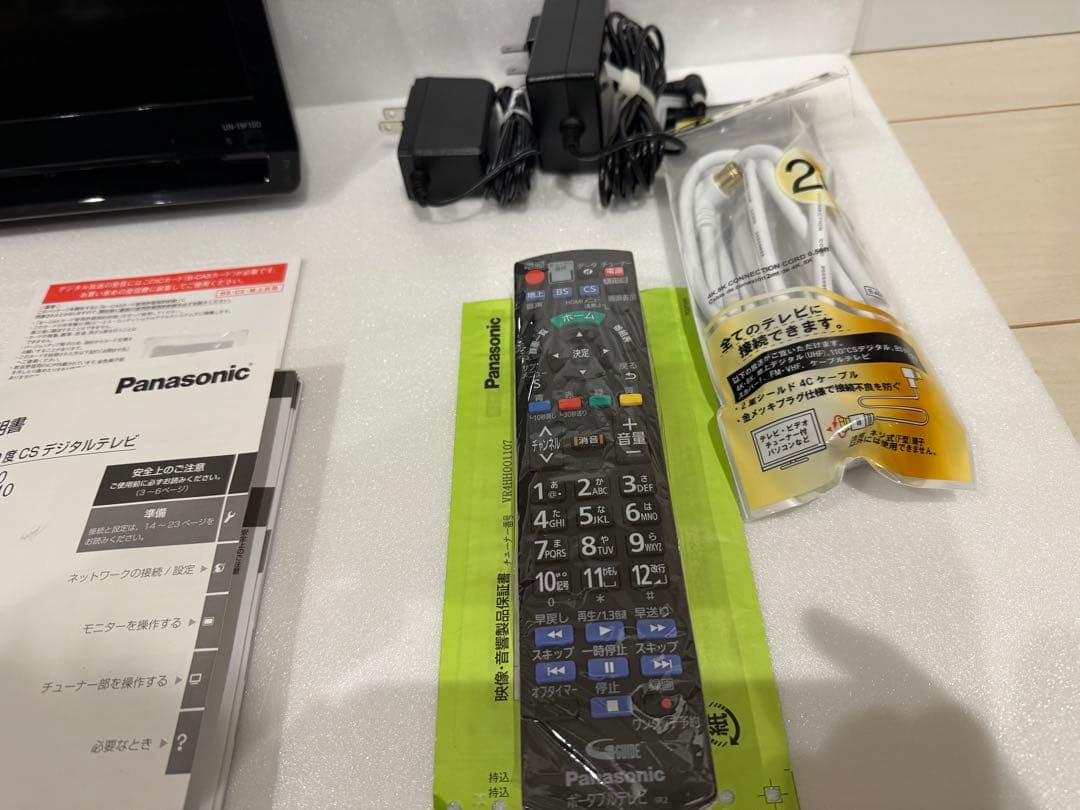 Panasonic UN-19F10-K 19インチ ポータブルテレビ