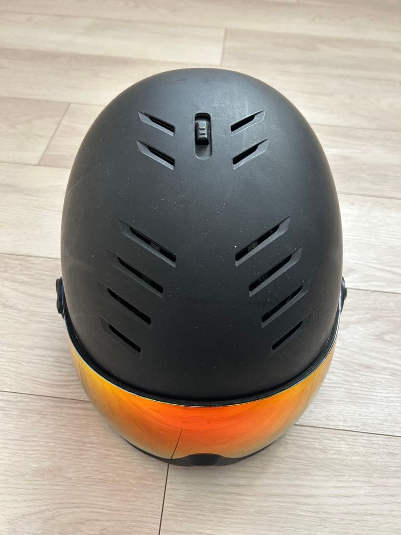 uvex ブラックヘルメット オレンジレンズ