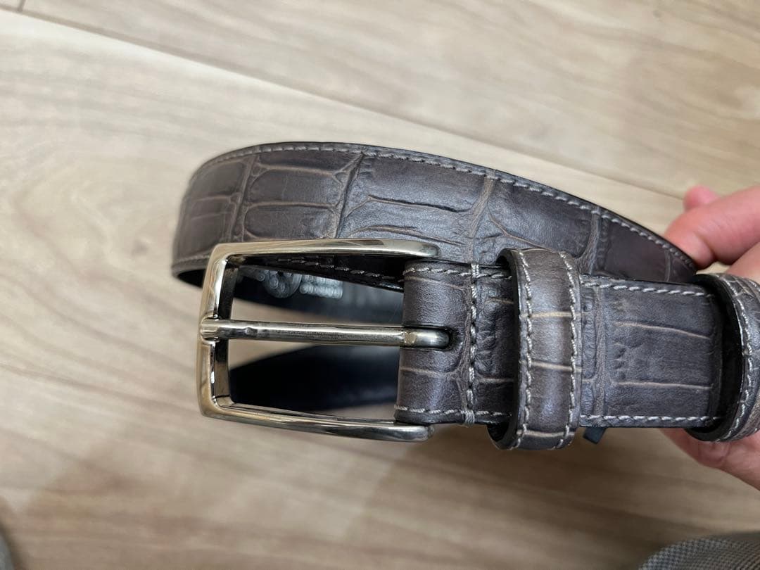 ほぼ未使用　フェリージ　felisi レザー ベルト 42-75