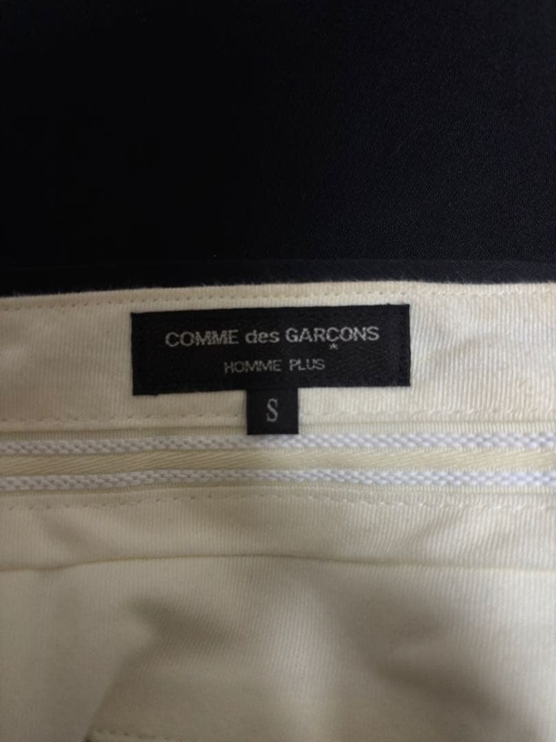 【名作】コムデギャルソンオムプリュス　23ss ワイヤーパンツ　ショートパンツ