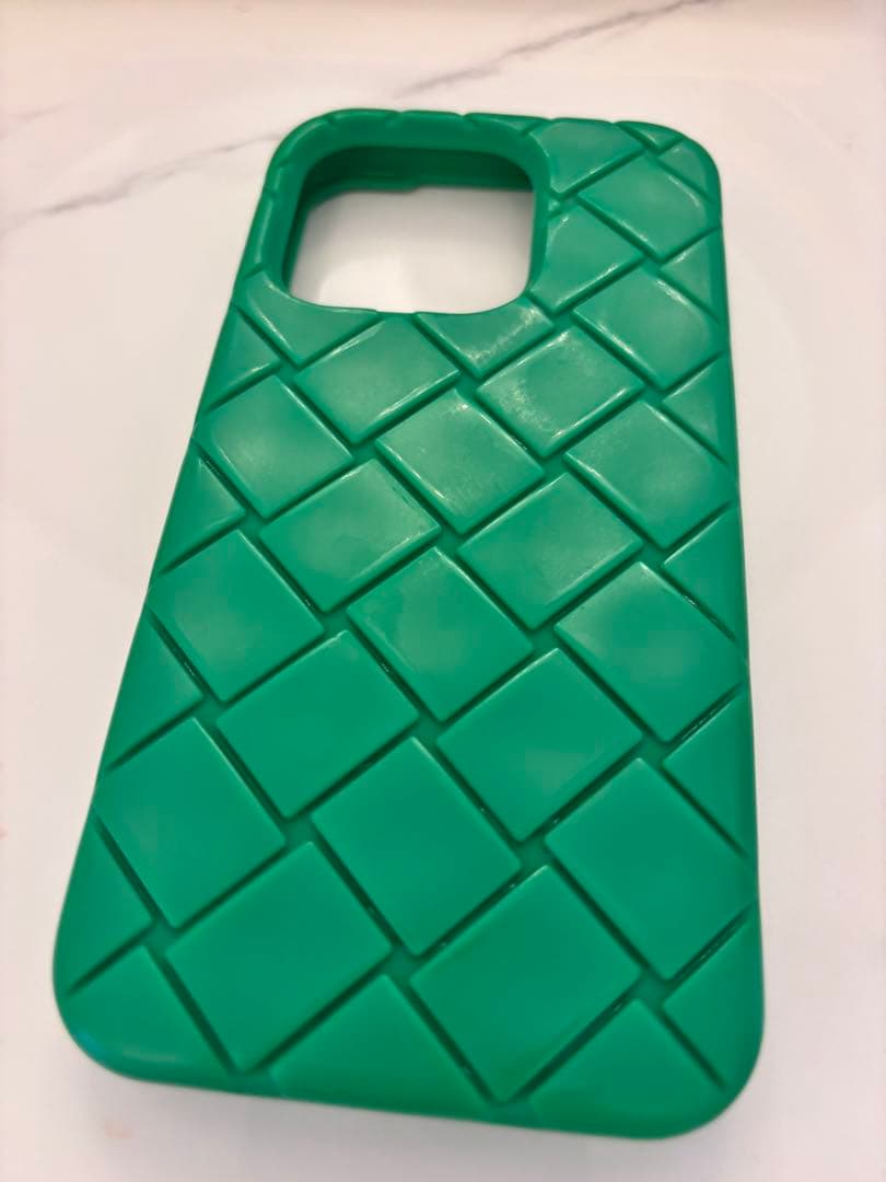 BOTTEGA VENETA ボッテガ iPhone15 Pro