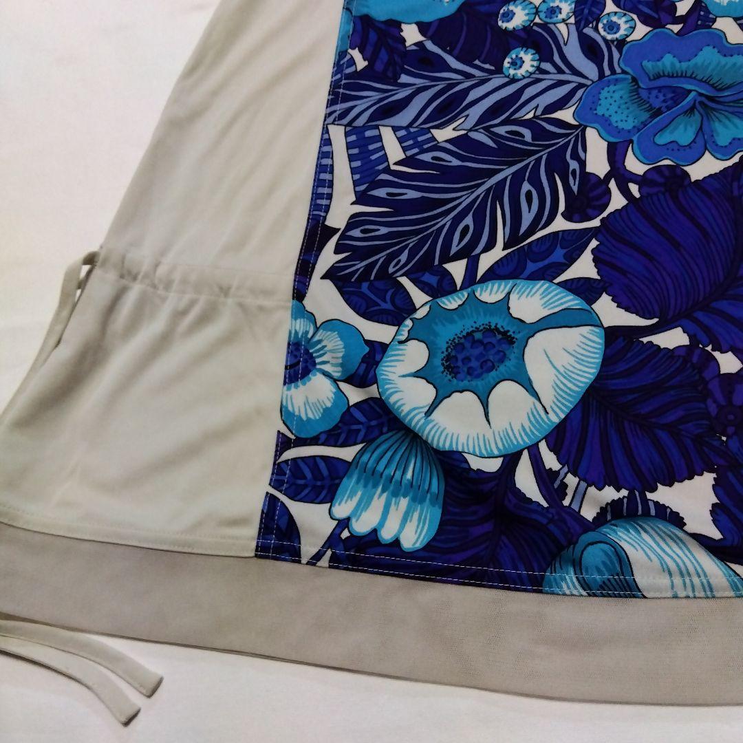 トクコの鮮やか花柄チュニック