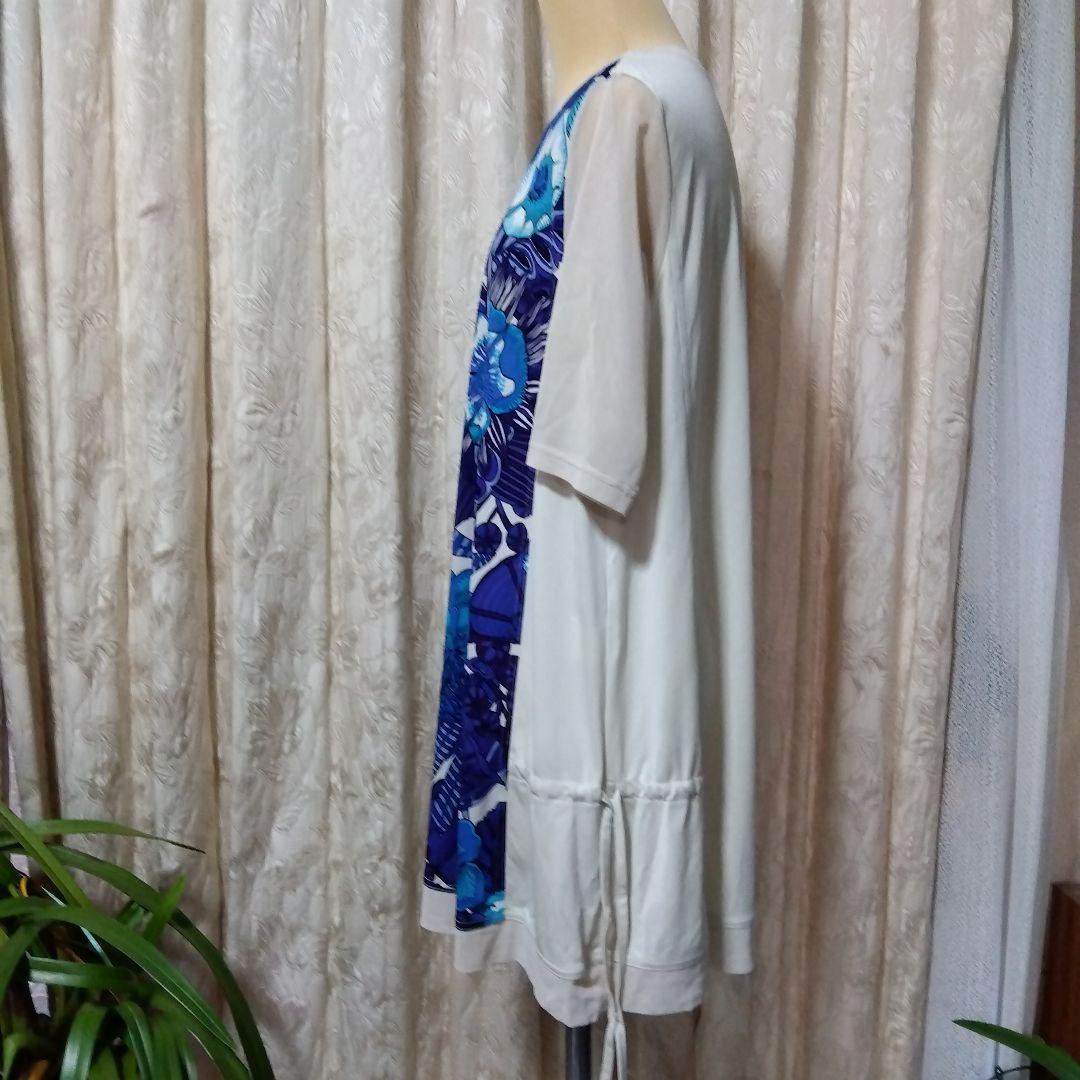 トクコの鮮やか花柄チュニック