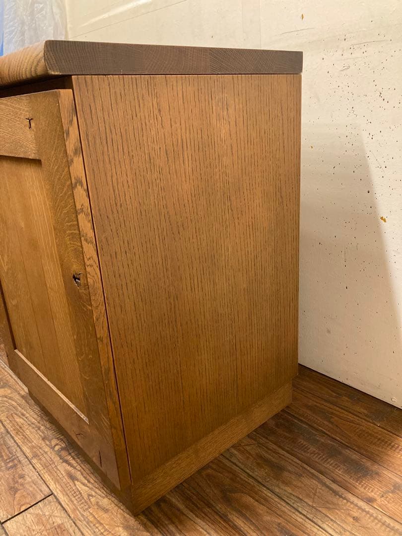 飛騨産業 キツツキ オーク無垢材 節あり 銘木 森のことば コンソール デスク