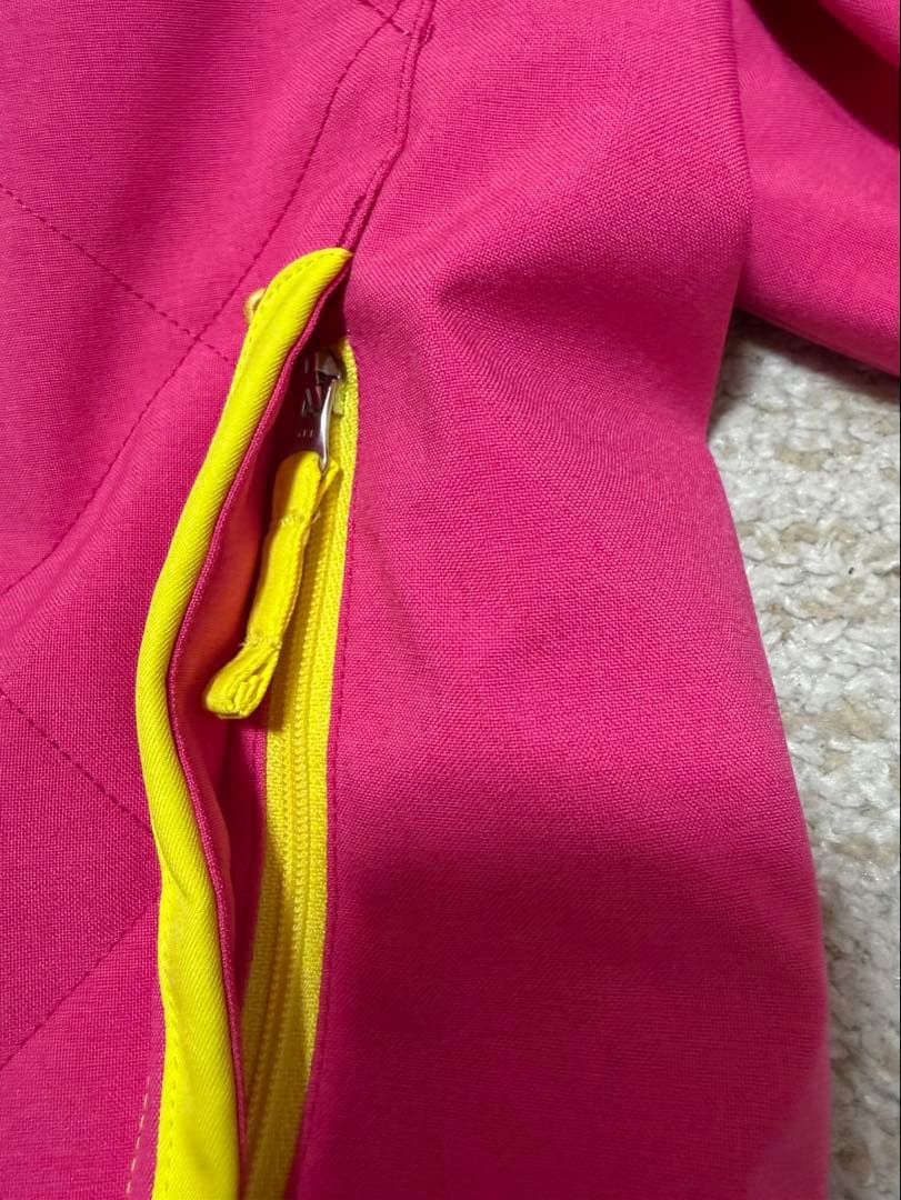 美品♪デサント DESCENTE スキーウェアセット 130サイズ