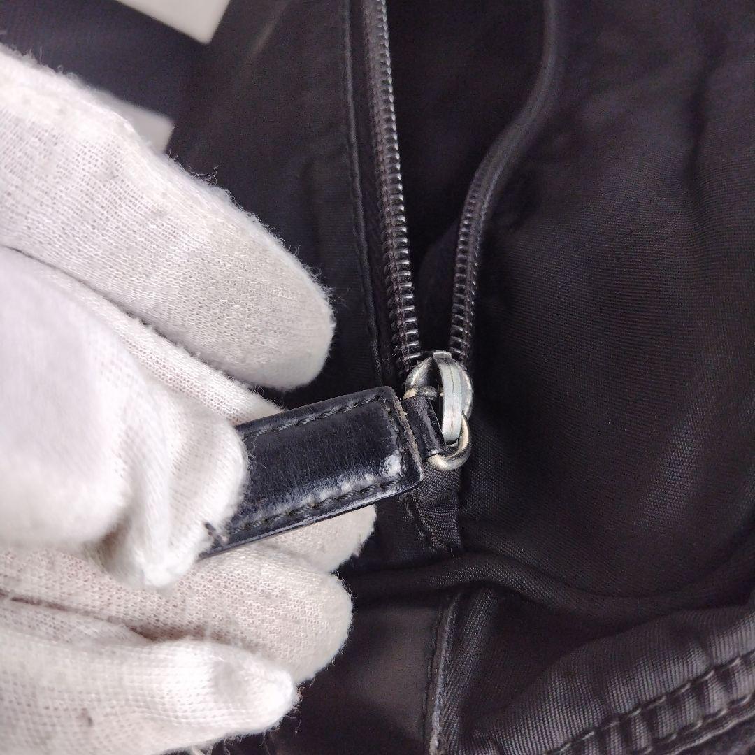 ✨PRADA✨カメラバッグ　プラダ　三角ロゴ　ナイロン　ブラック　白タグ