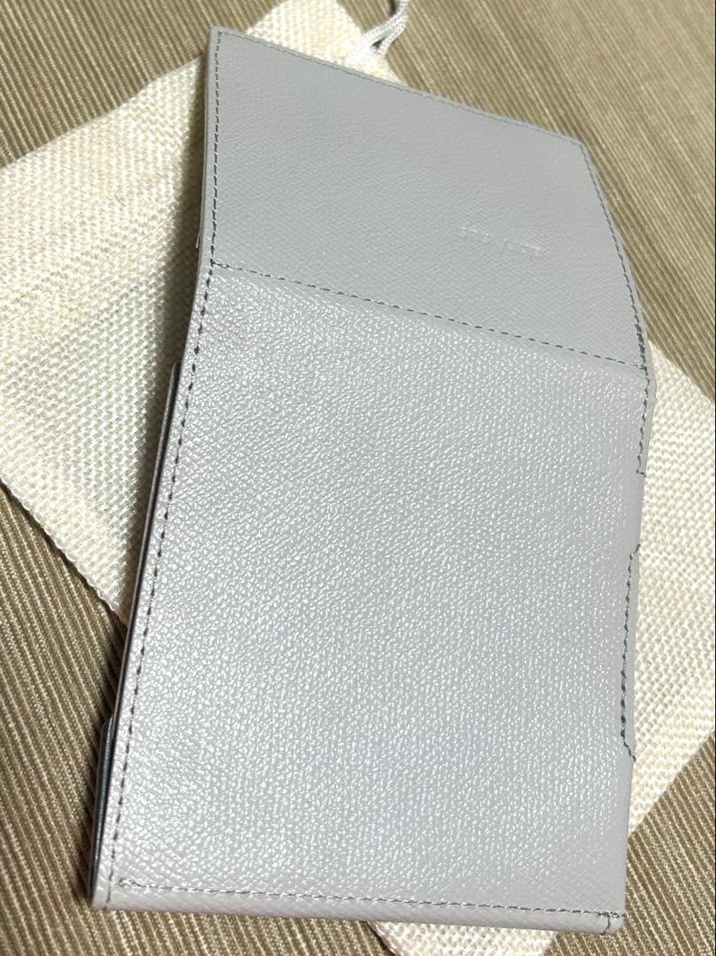 abrAsus アブラサス　ライトグレー　財布