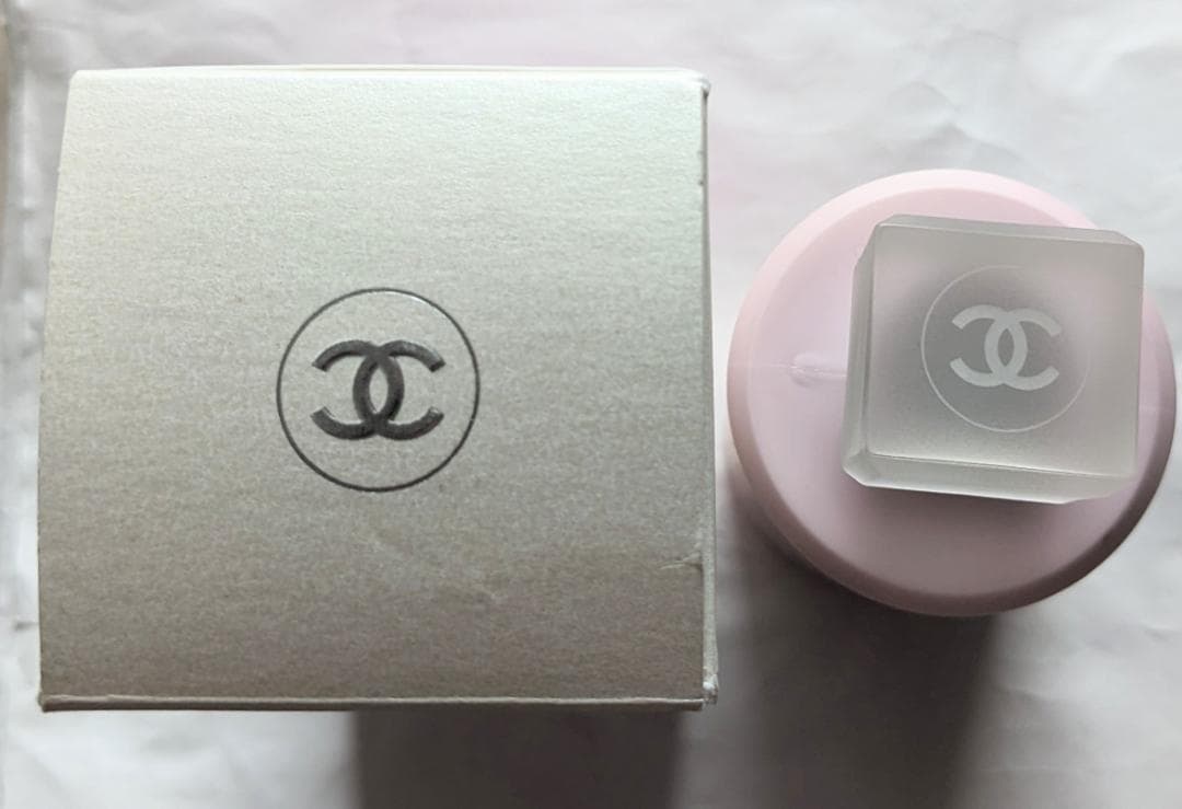 週末限定お値下げ中！CHANEL CHANCE ボディシャンプー・乳液2本セット