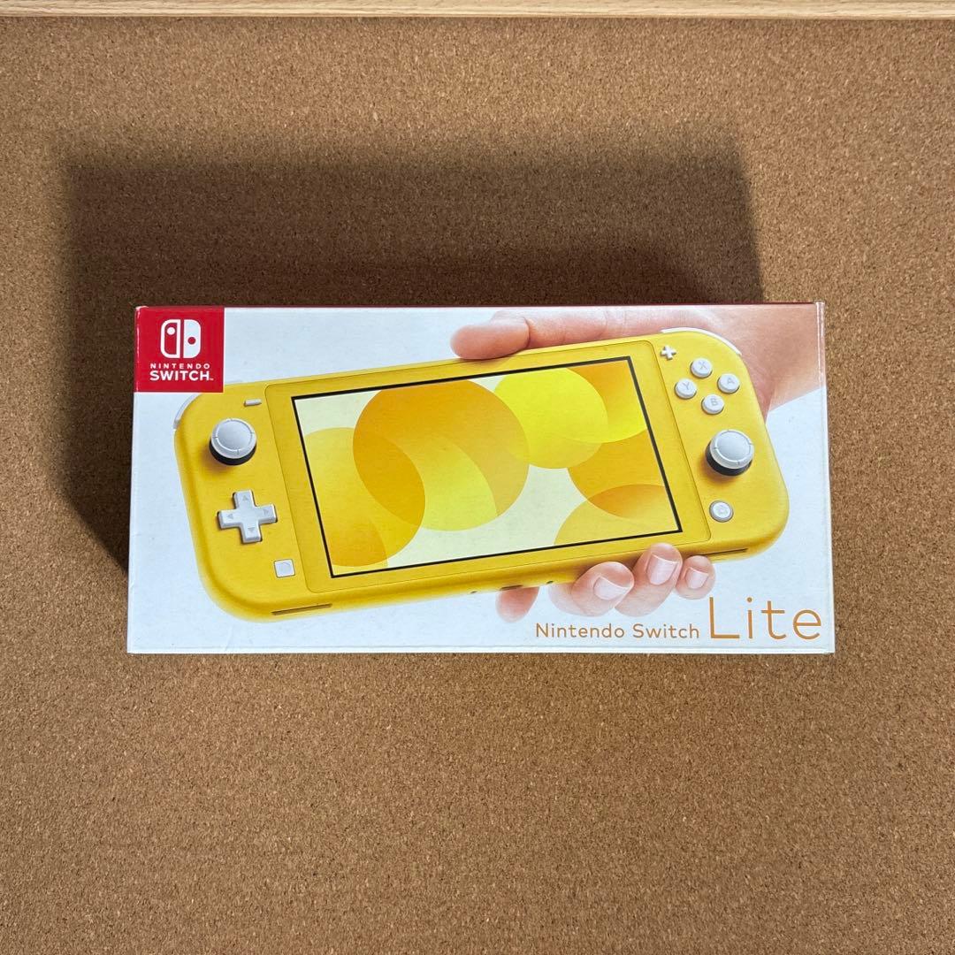 Nintendo Switch Lite イエロー　中古