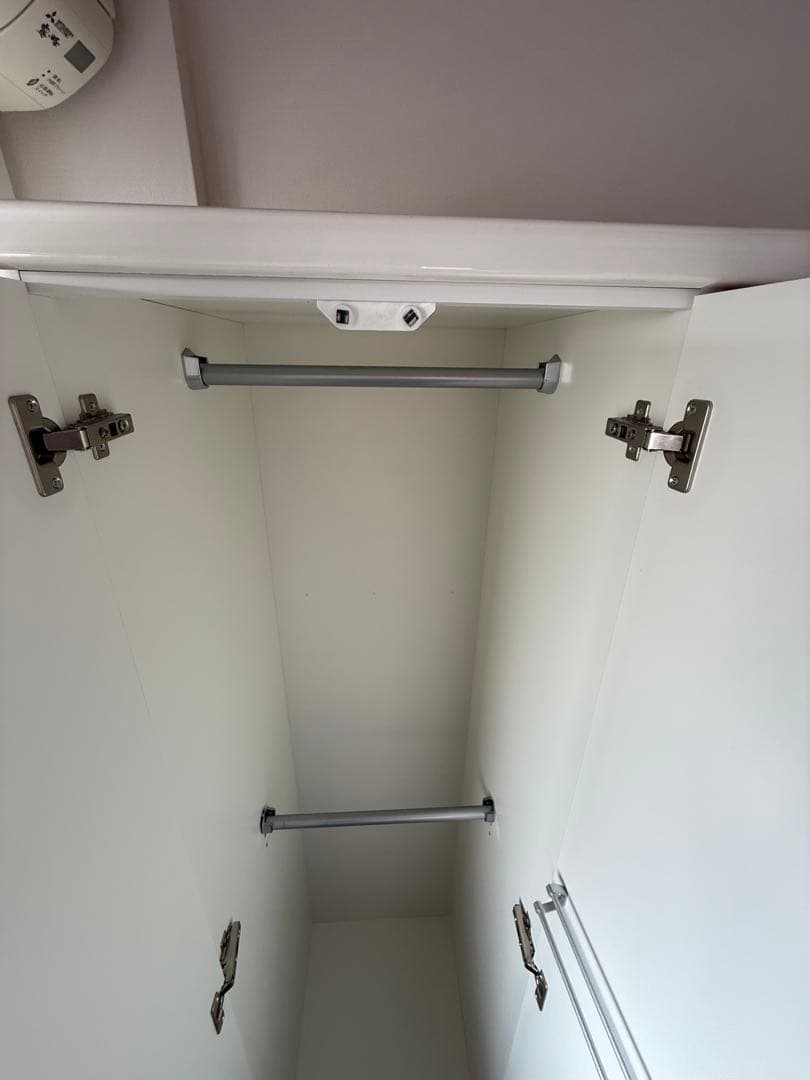 【最終値下げ】ワードローブ ロッカー ミラー付( ホワイト クローゼット )