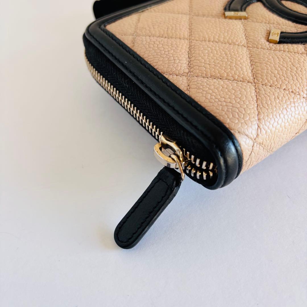 【美品】シャネル　CCフィリグリー　マトラッセ　ラウンドファスナー　長財布