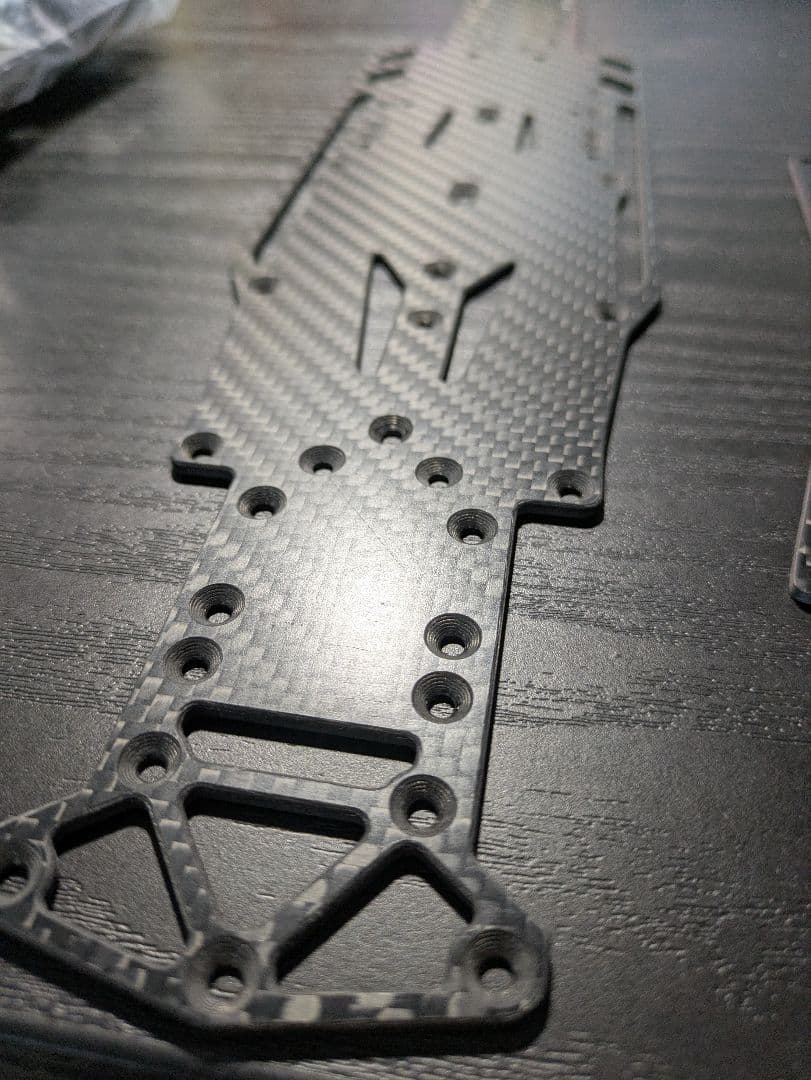 ReveD RDX用カーボンシャーシ＆サイドデッキ2mm