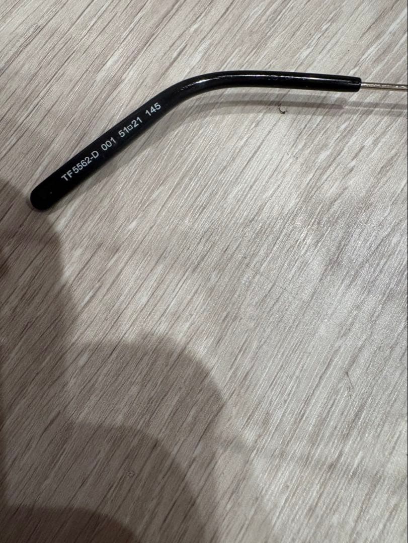 トムフォード　Tom Ford サングラス　5562 ブルーレンズ