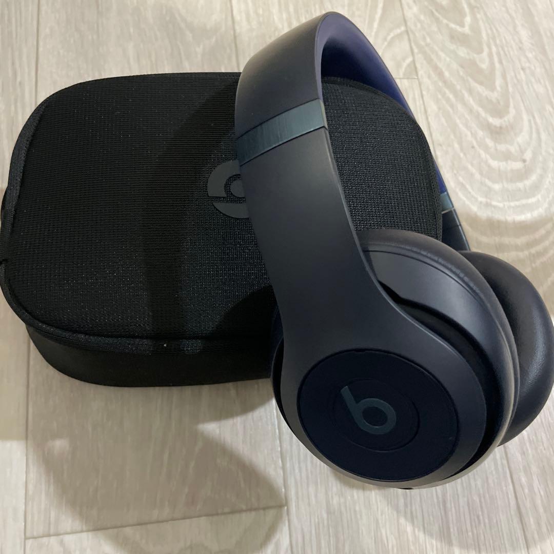 Beats ワイヤレスヘッドホン ネイビー