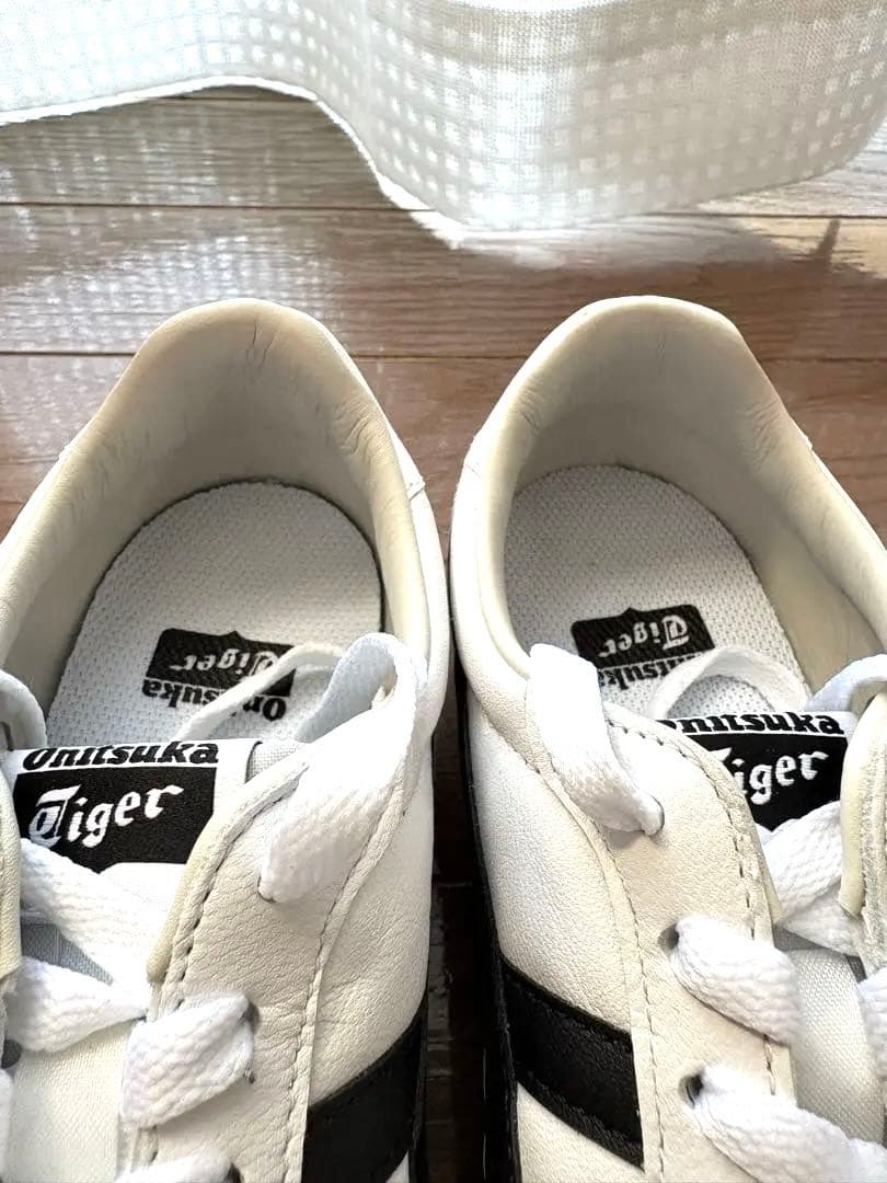 Onitsuka Tiger SERRANOセラーノ ホワイトブラック23.5