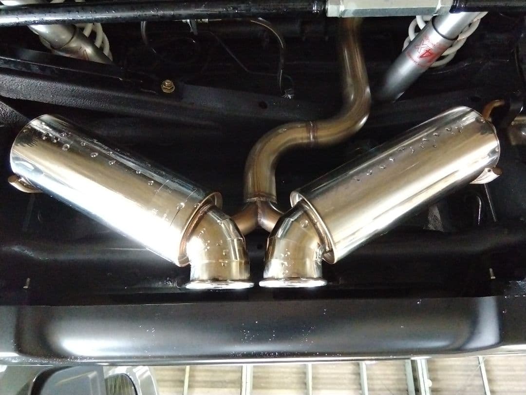 お値引中！ジムニーJB64用センターW出しマフラー 5次元製 車検対応 未使用品