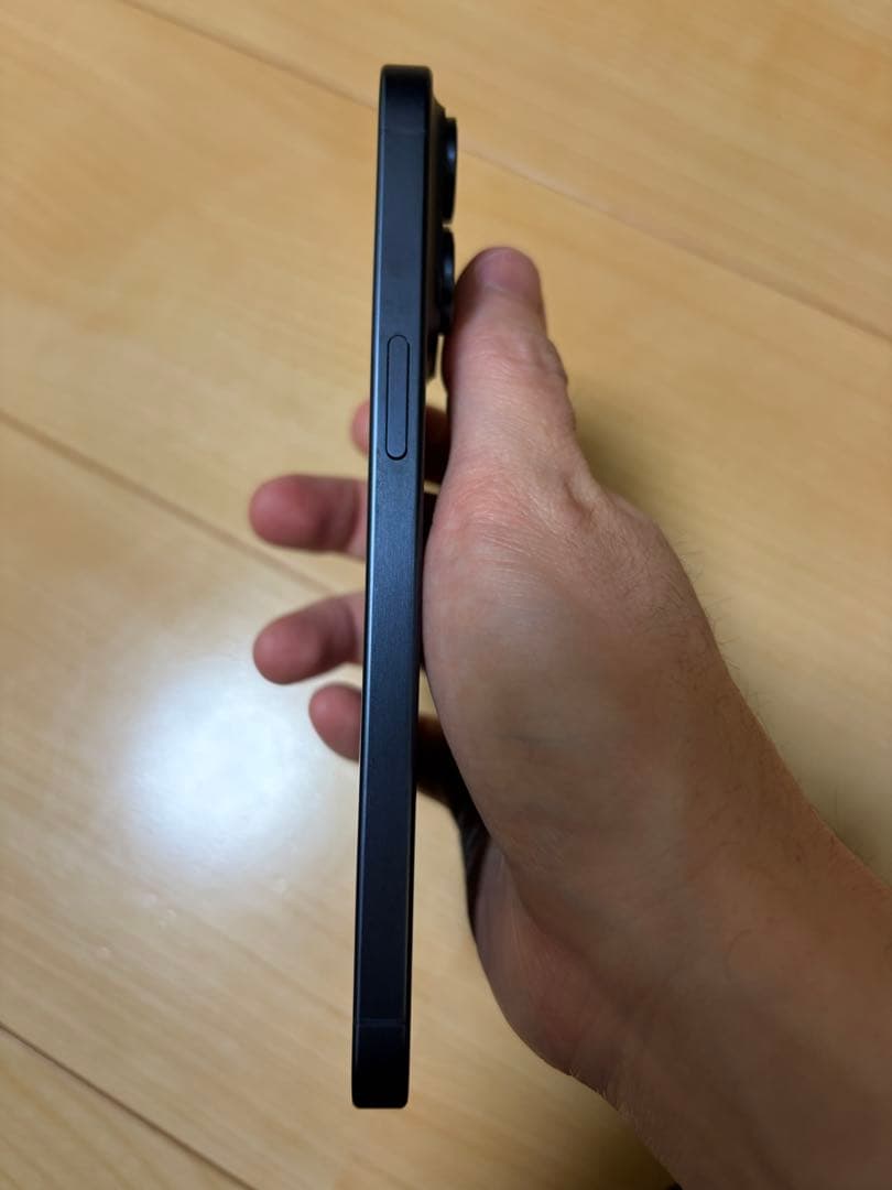 携帯電話本体 iphone 15 pro max 256gb