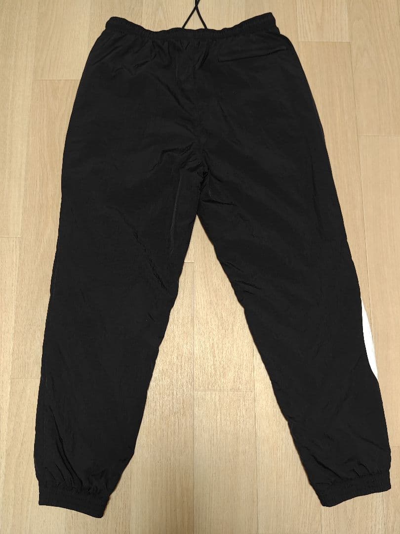 ☆NIKE(ナイキ)ウーブン　ナイロンセットアップ　上下(L)