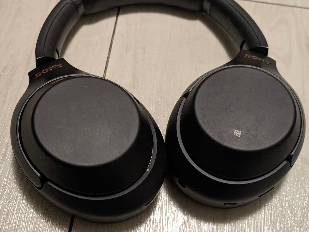 SONY WH-1000XM3 ワイヤレスヘッドホン ケース付き