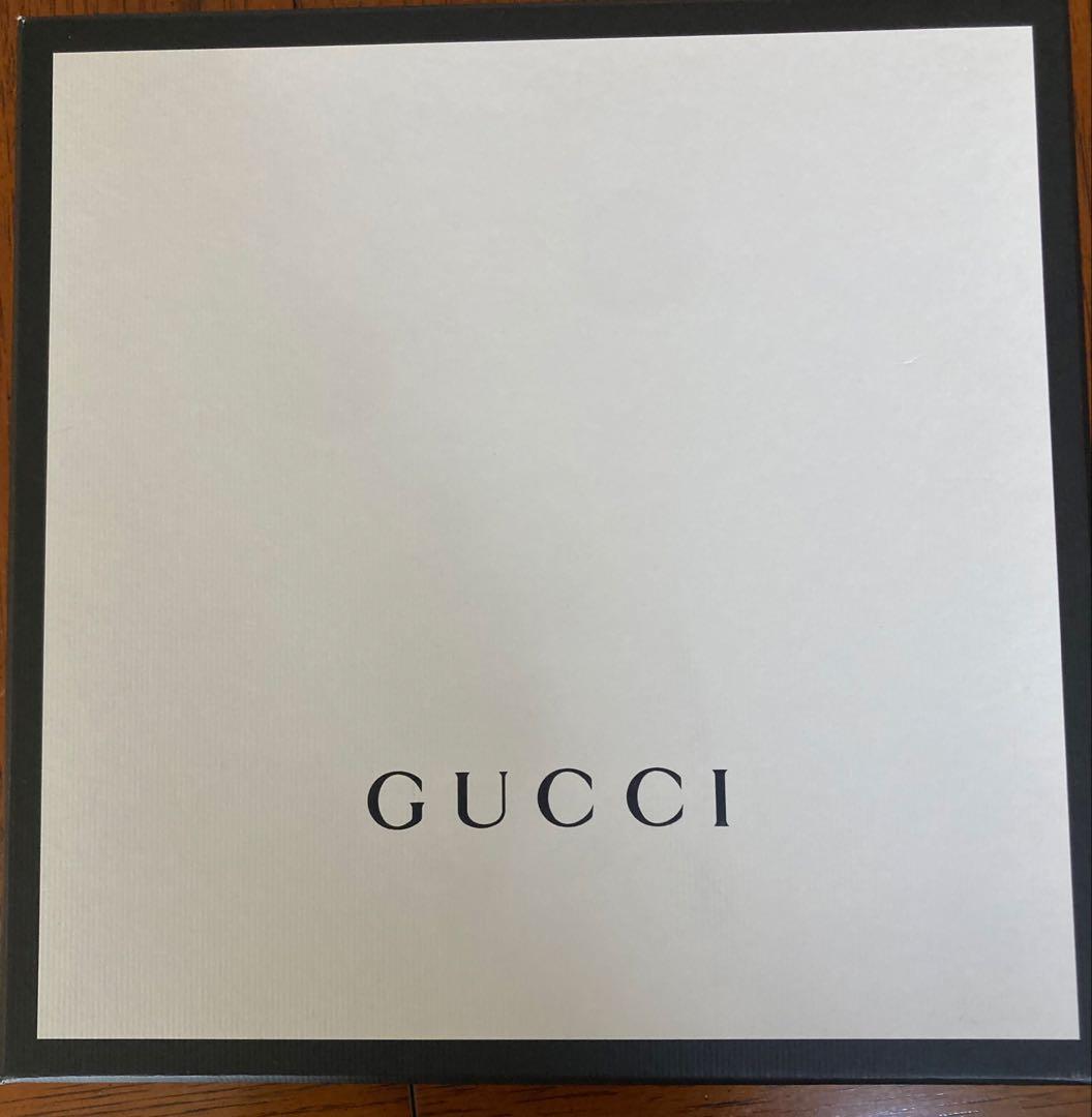 GUCCI新品ストールマフラー