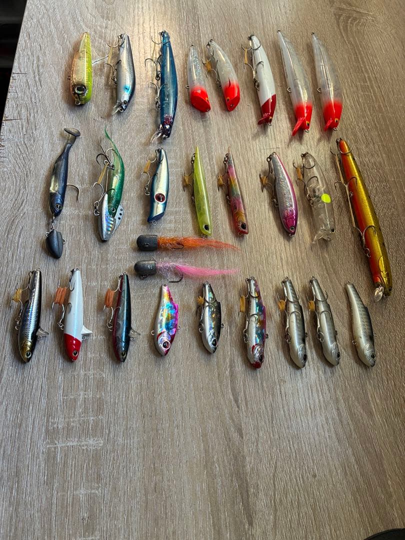 シーバスルアー引退セット　27個