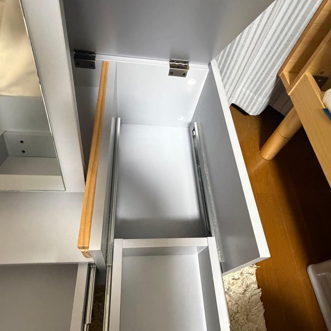 12/24まで最終値下げ　LOWYA ロウヤ　ドレッサーテーブル