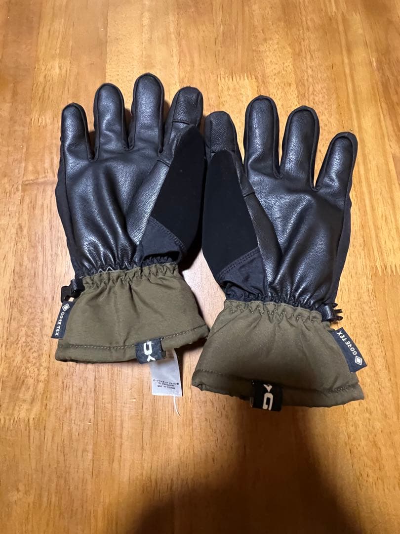 ダカイン　スノボー　グローブ　ゴアテックス